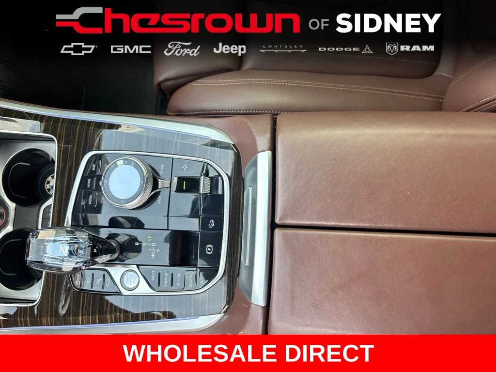 Used 2020 Black BMW xDrive40i image 22
