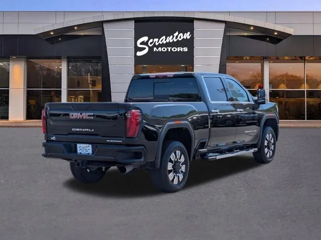 Used 2024 Onyx Black GMC Denali image 5