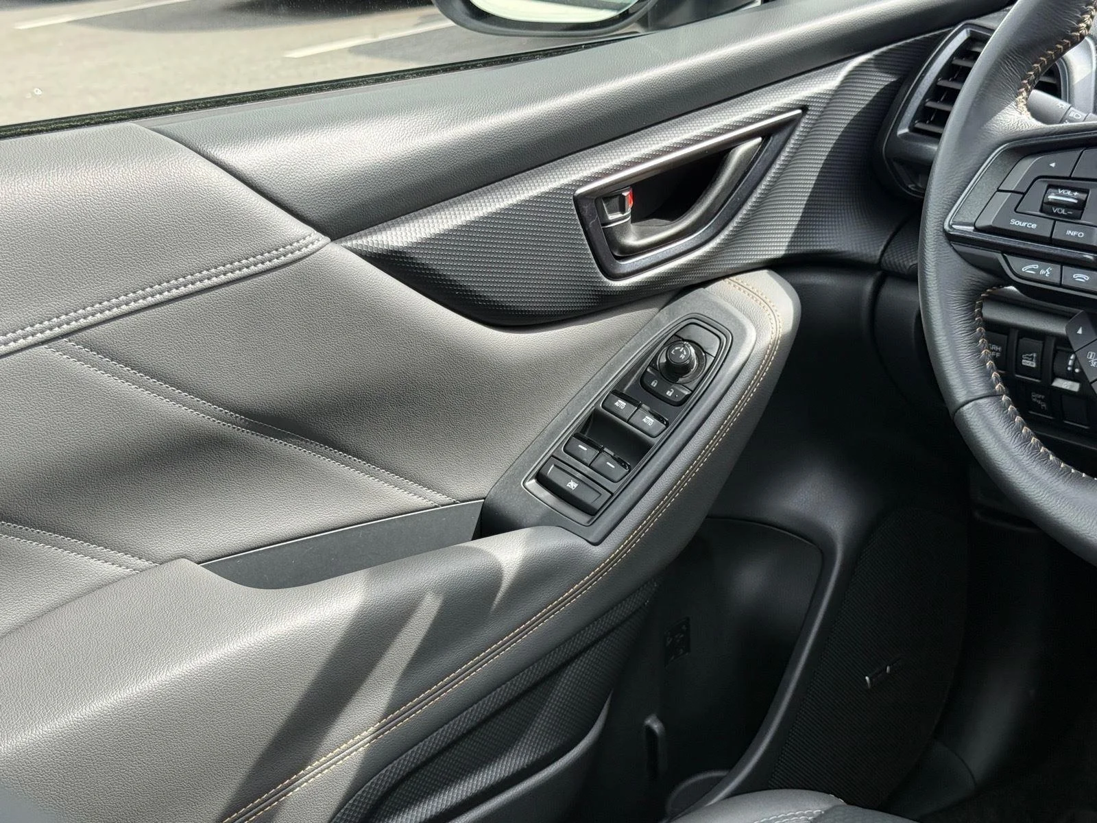 Used 2025 Crystal White Pearl Subaru Wilderness image 32