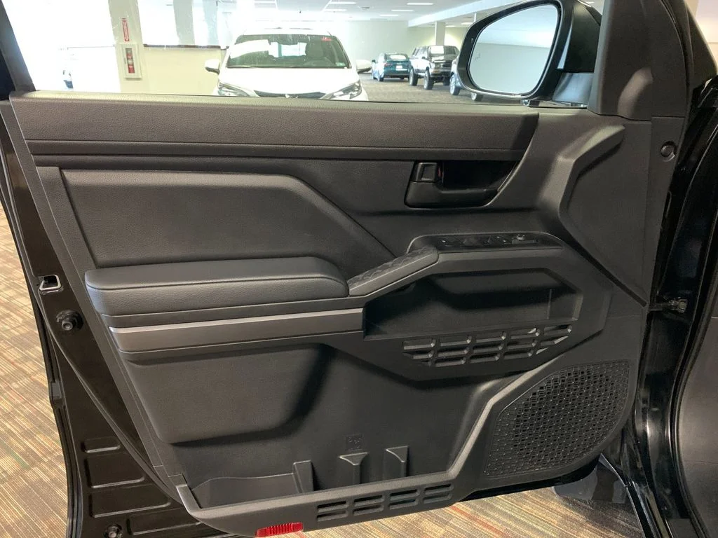 Used 2025 Black Toyota SR5 image 12
