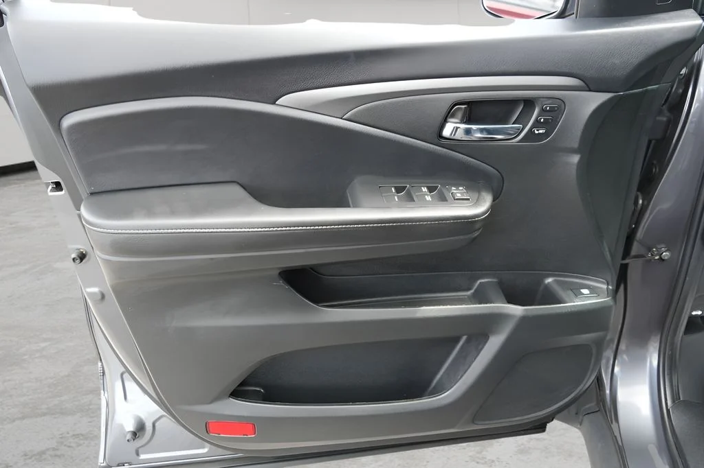 Used 2023 Modern Steel Honda RTL image 15