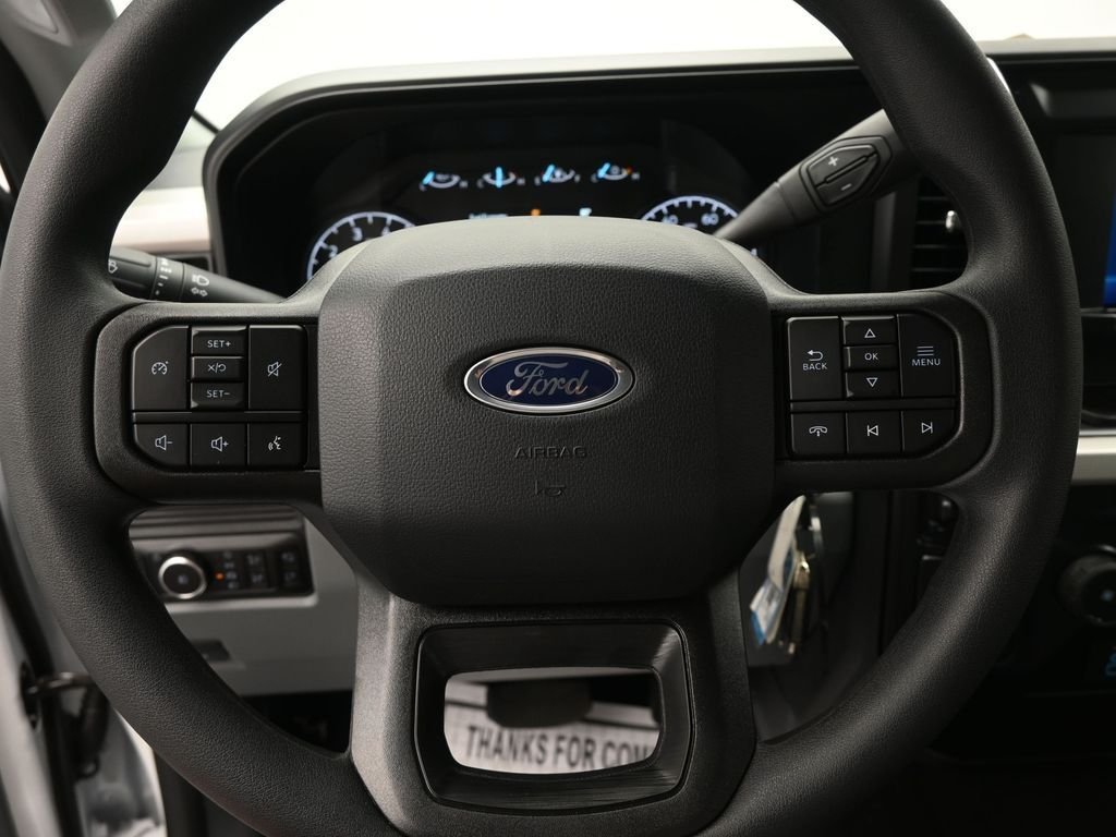 New 2026 Oxford White Ford XLT image 12
