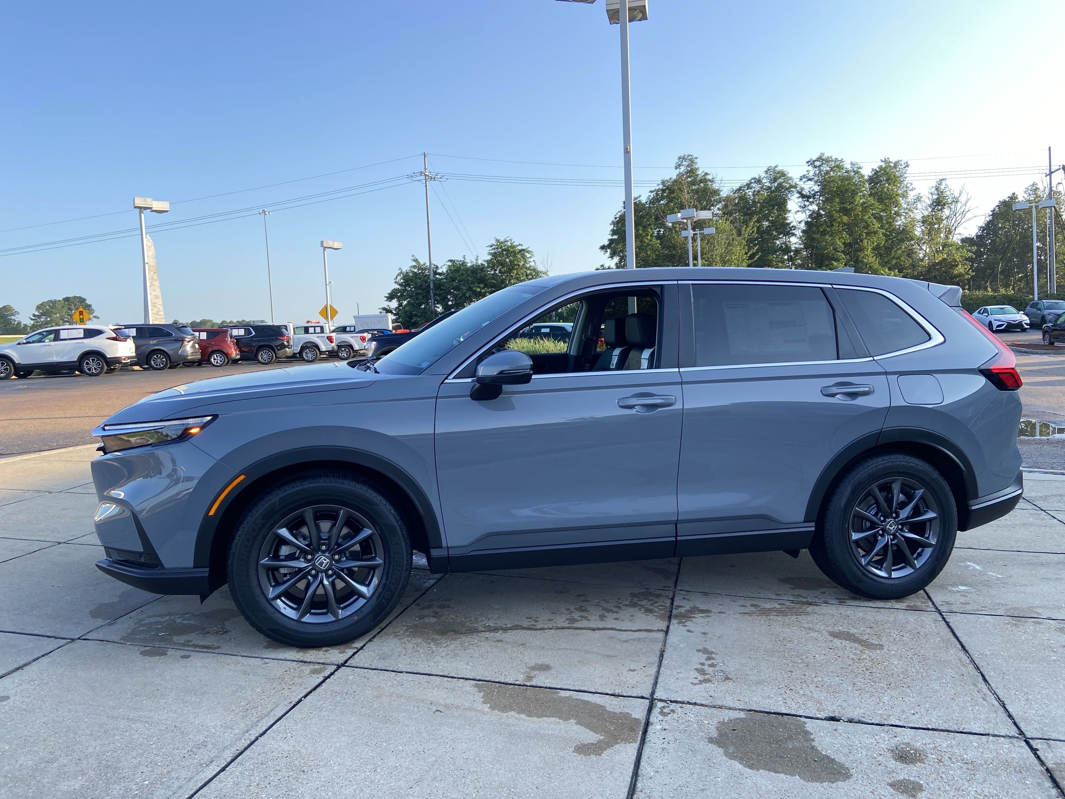 New 2026 Urban Gray Pearl Honda EX-L image 5