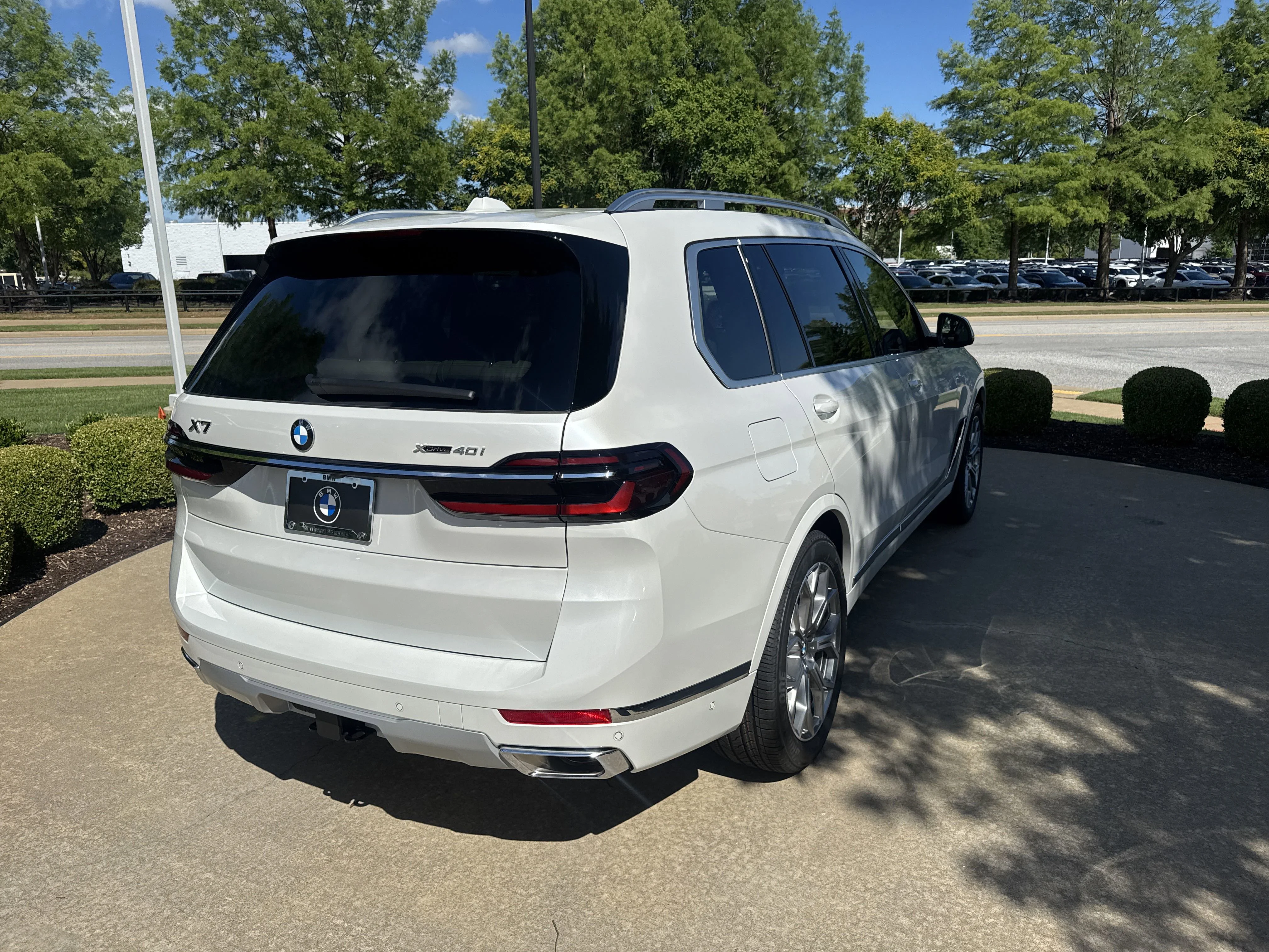 2026 BMW X7 40i - Photo 5
