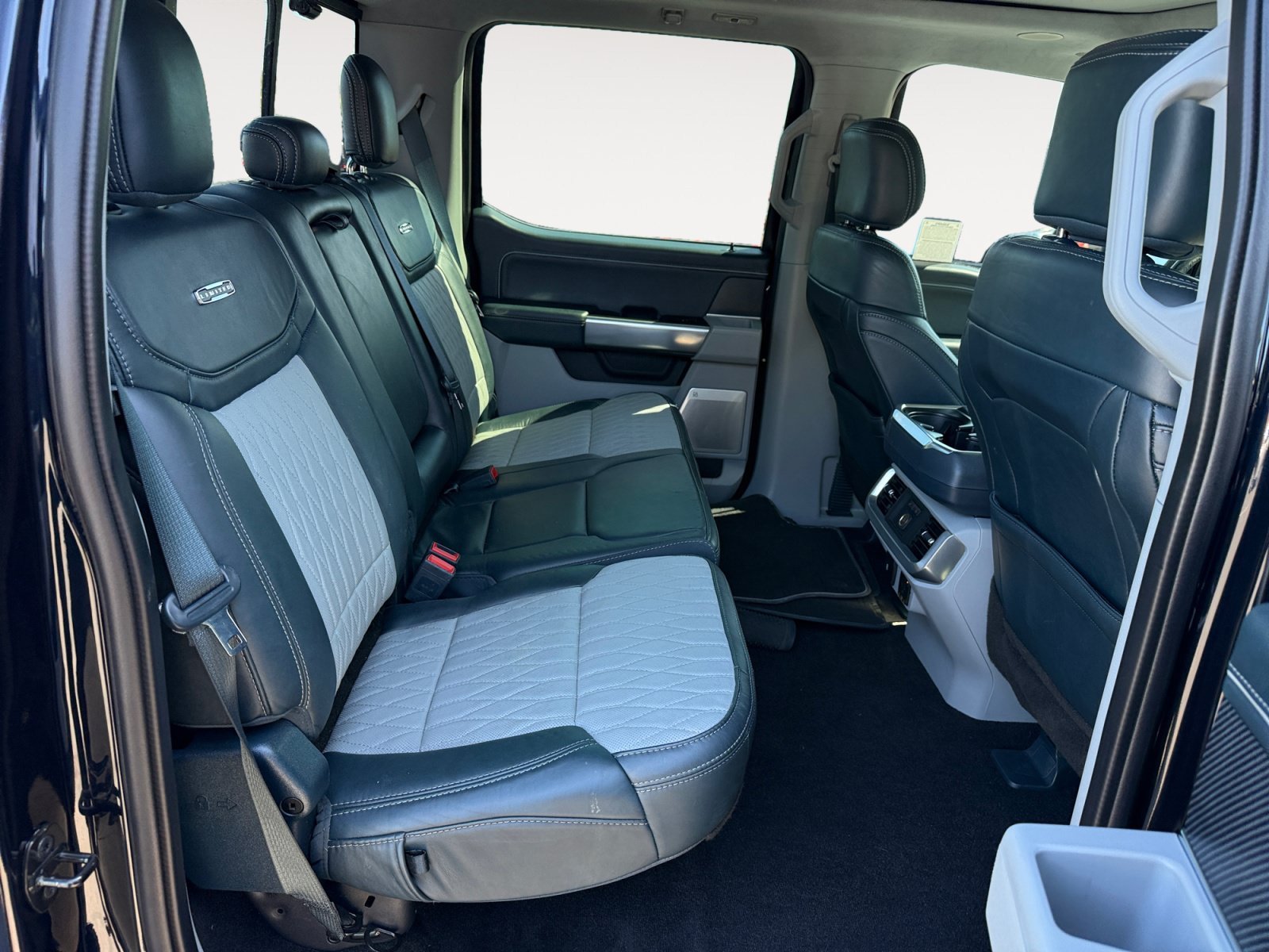 Used 2021 Blue Metallic Ford Limited image 18