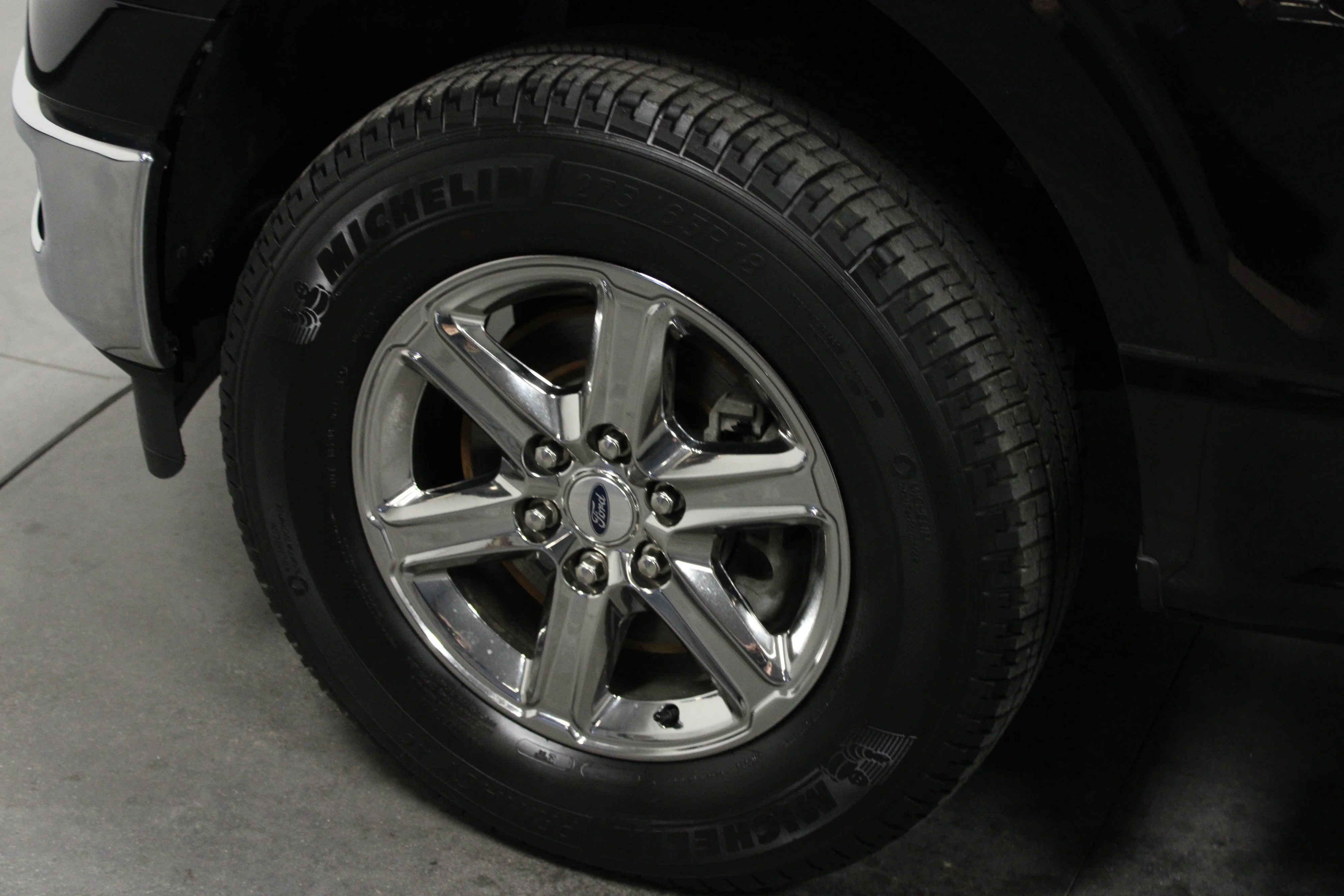 Used 2024 Agate Black Metallic Ford XLT image 10