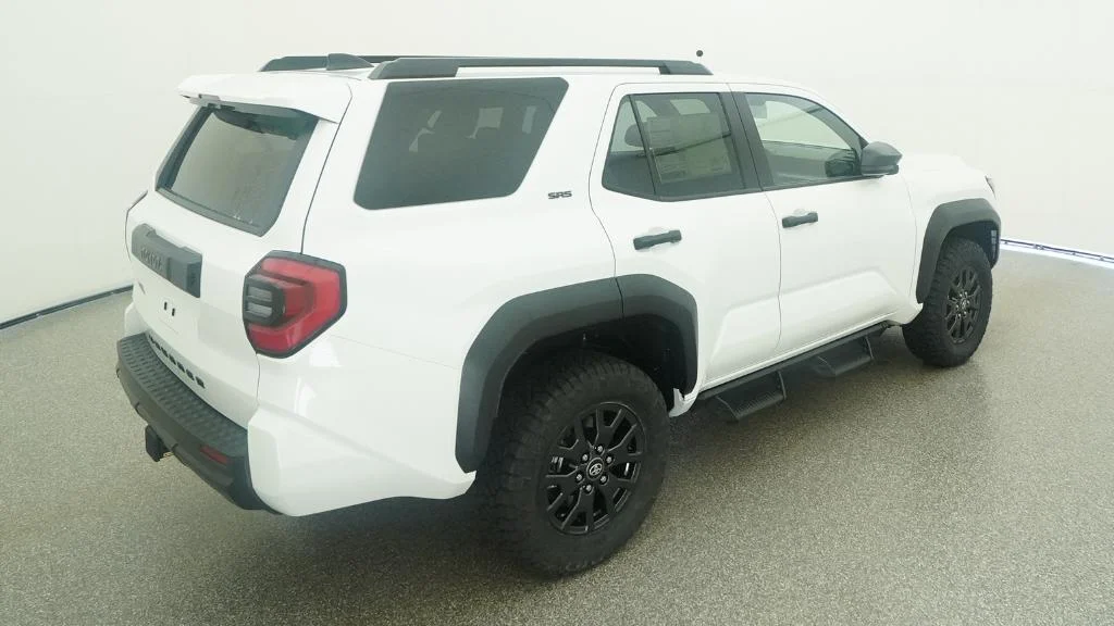New 2026 Ice Cap Toyota SR5 image 13