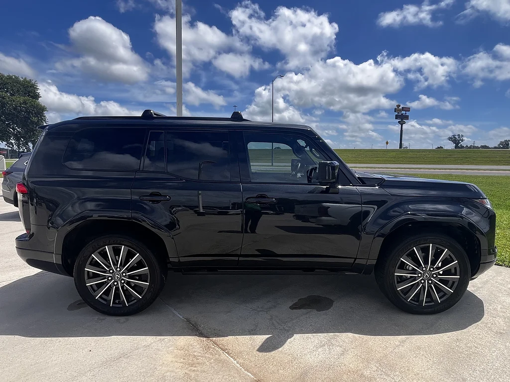 Used 2024 Caviar Lexus Luxury+ image 2