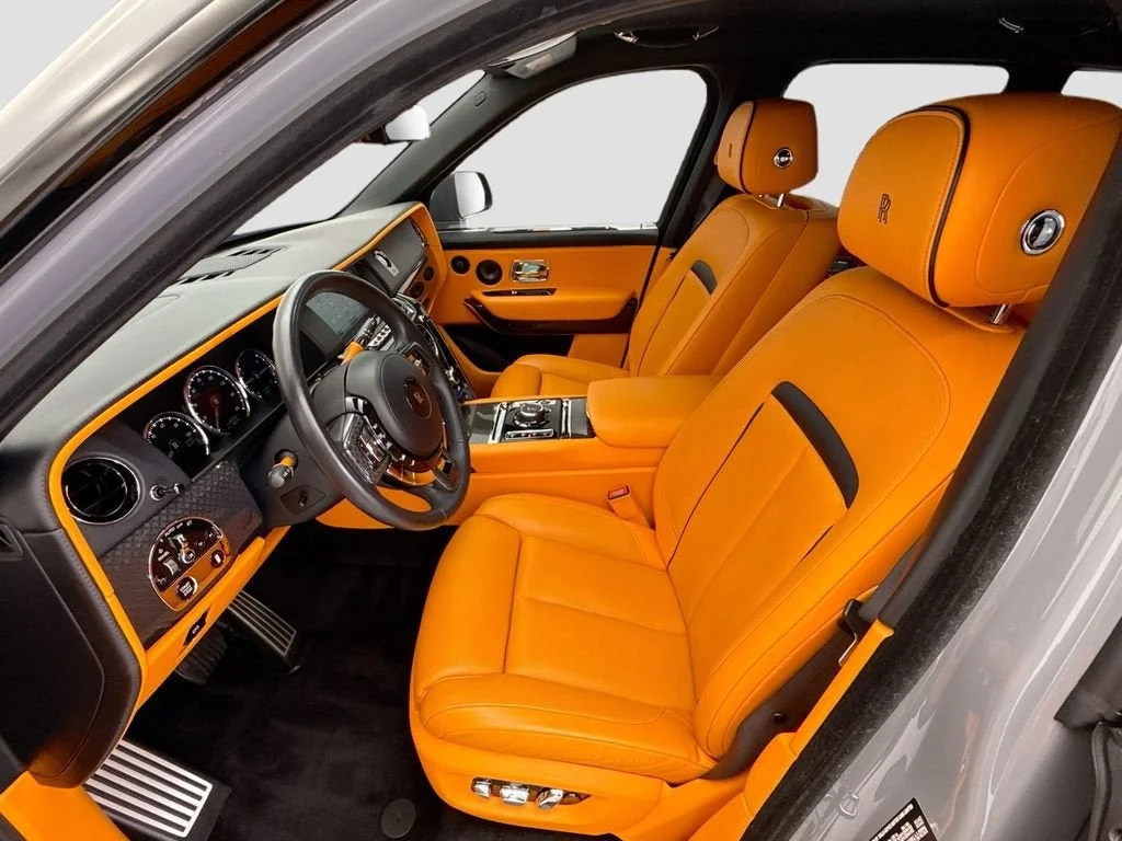 Used 2022 Burnout Gray Rolls-Royce Black Badge image 18