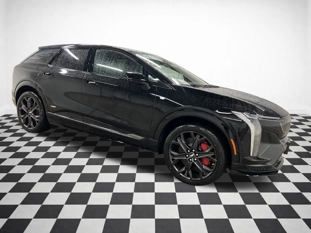 2026 Cadillac Optiq V-Series's photo