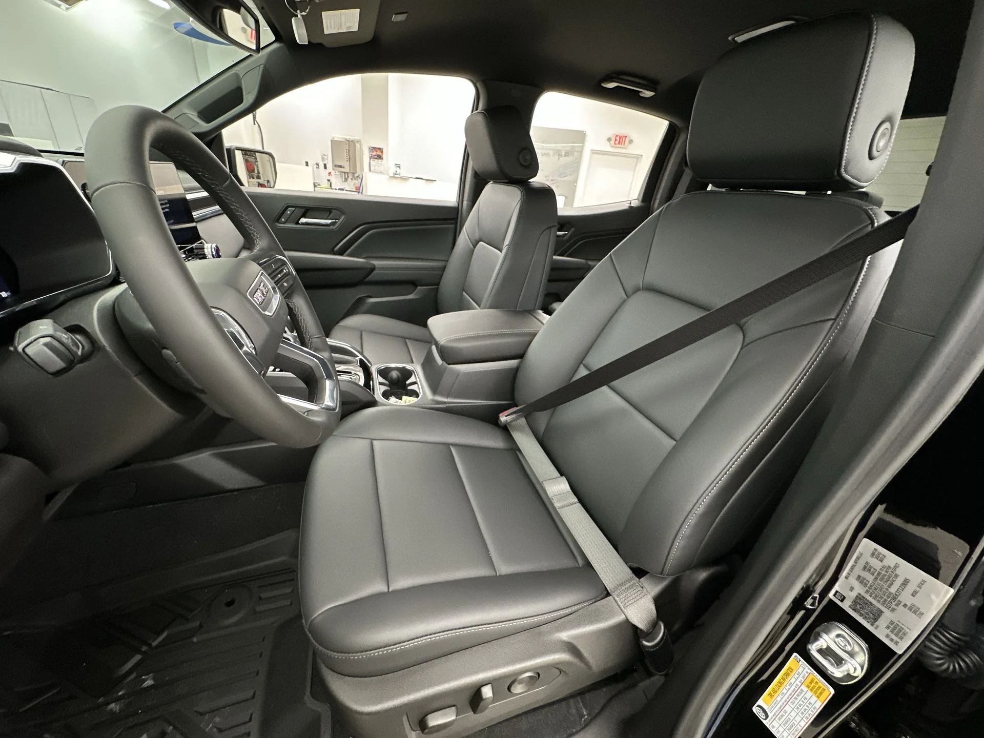 New 2026 Onyx Black GMC Elevation image 63