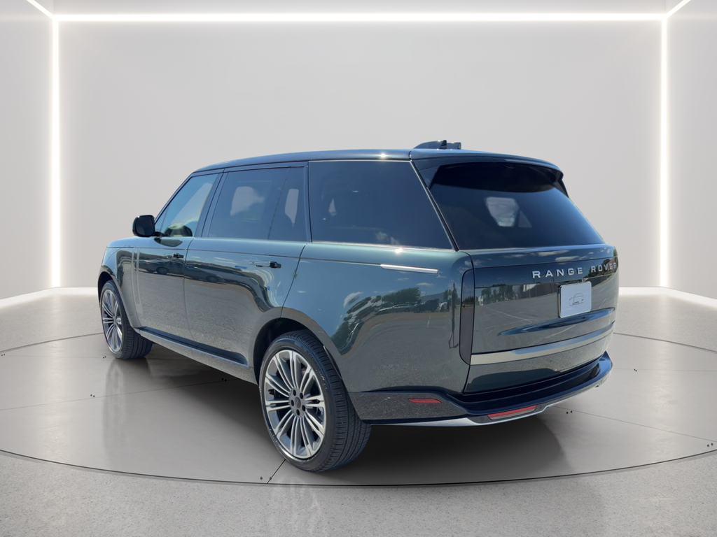 New 2026 Belgravia Green Land Rover SE image 7