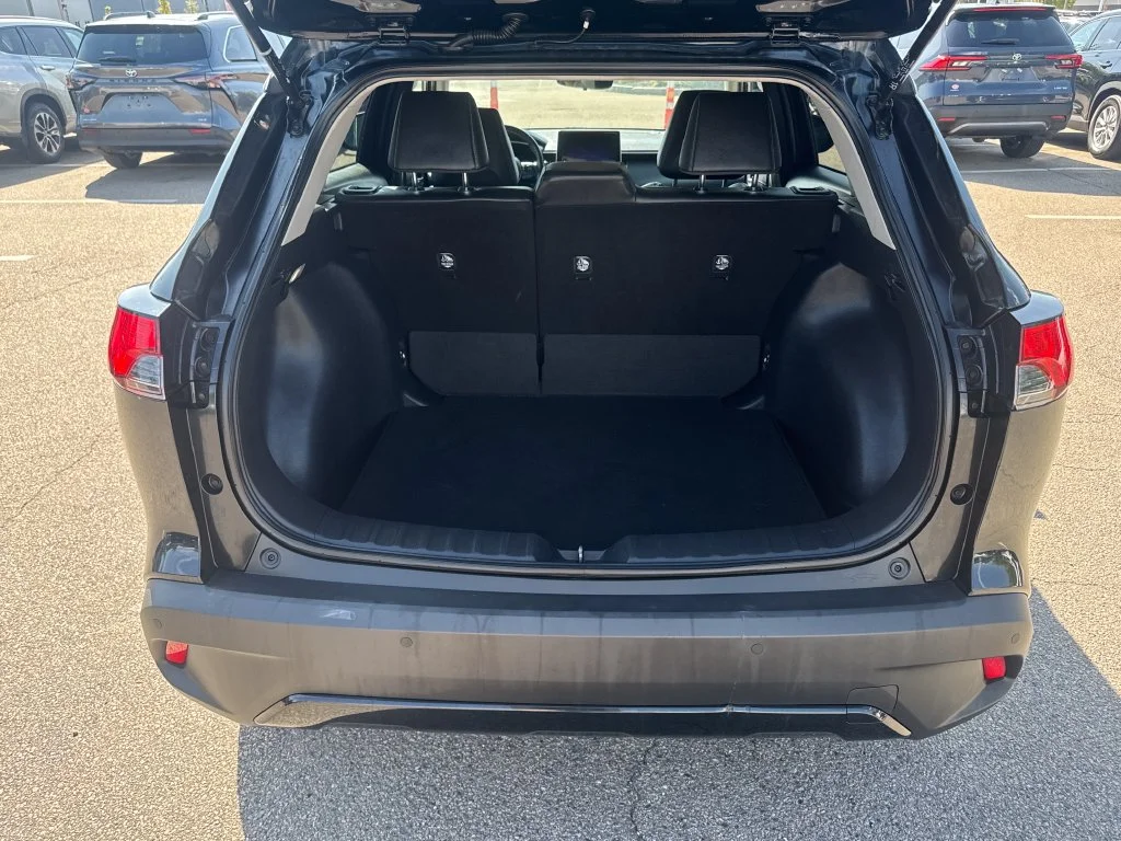 Used 2025 Black Toyota XLE image 7