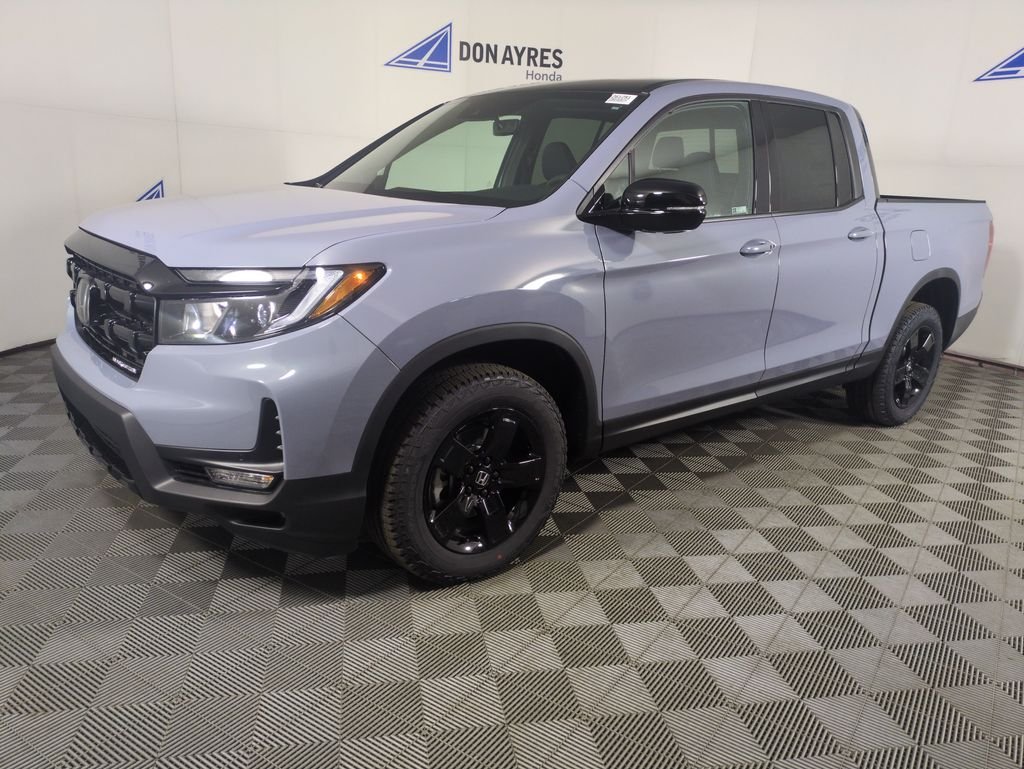 2026 Honda Ridgeline Black Edition 2-Tone's photo