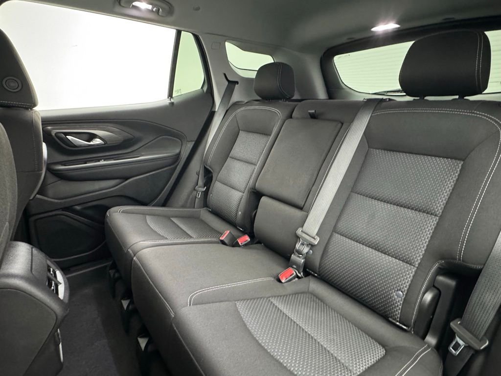 2024 GMC Terrain SLE - Photo 37