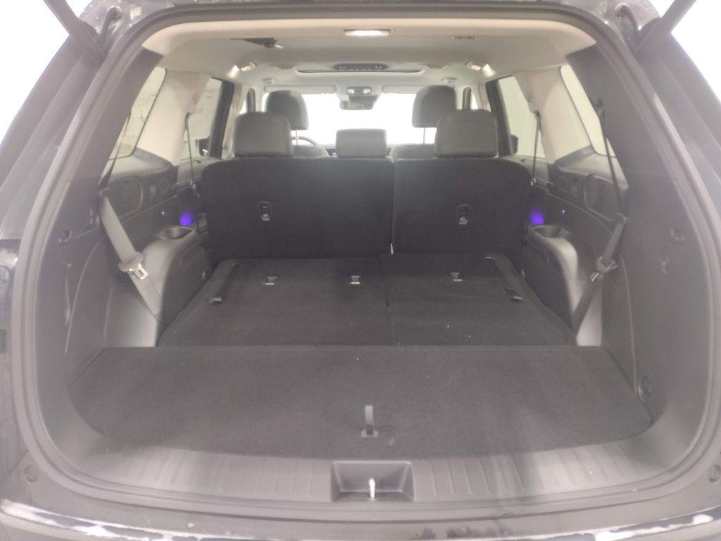 New 2026 Gray Pearl Hyundai SEL Premium image 18