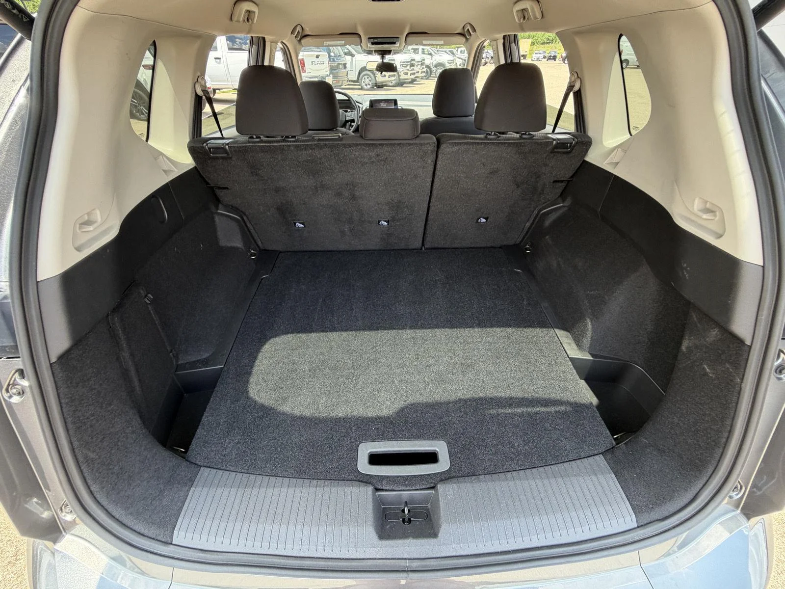Used 2025 Gun Metallic Nissan SV image 18