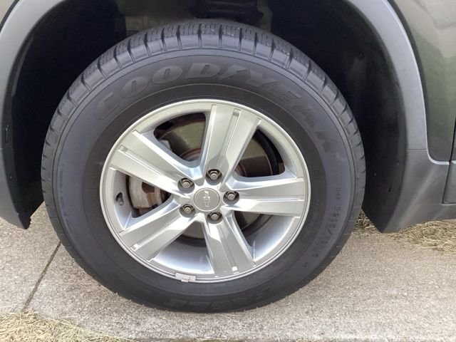 Used 2020 Gray Chevrolet LS image 22