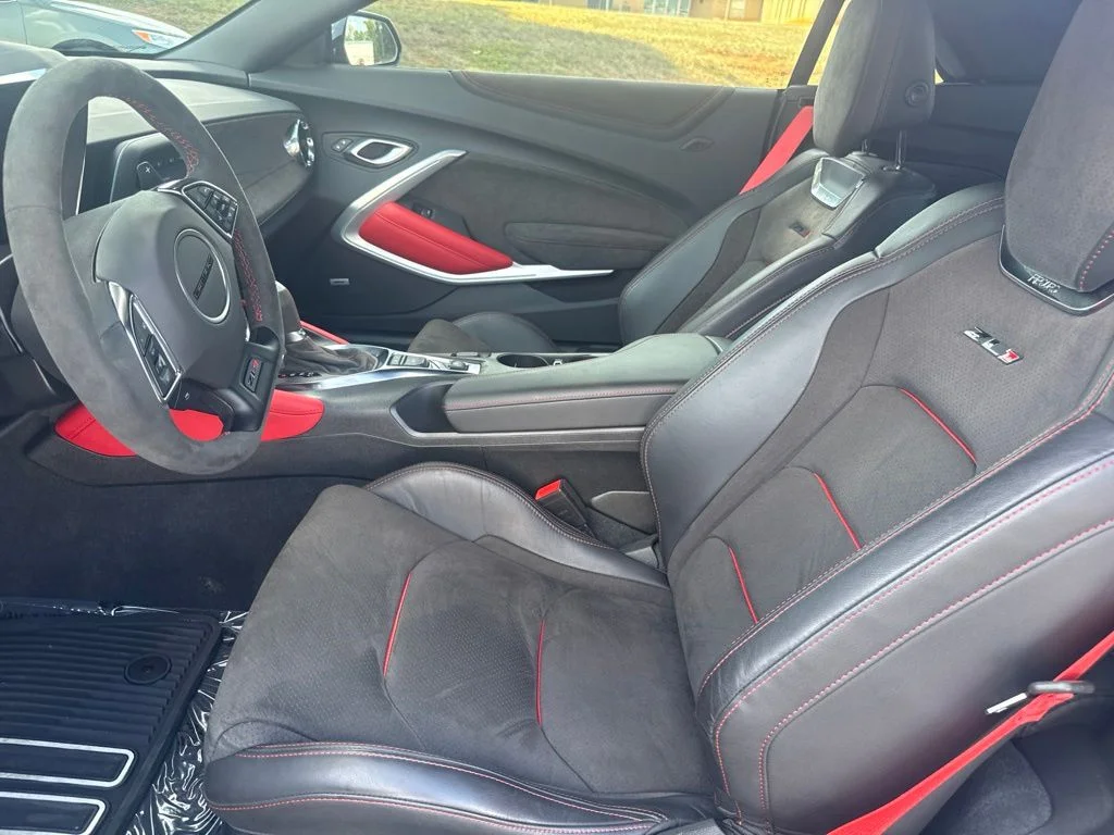 Used 2023 Black Chevrolet ZL1 image 10