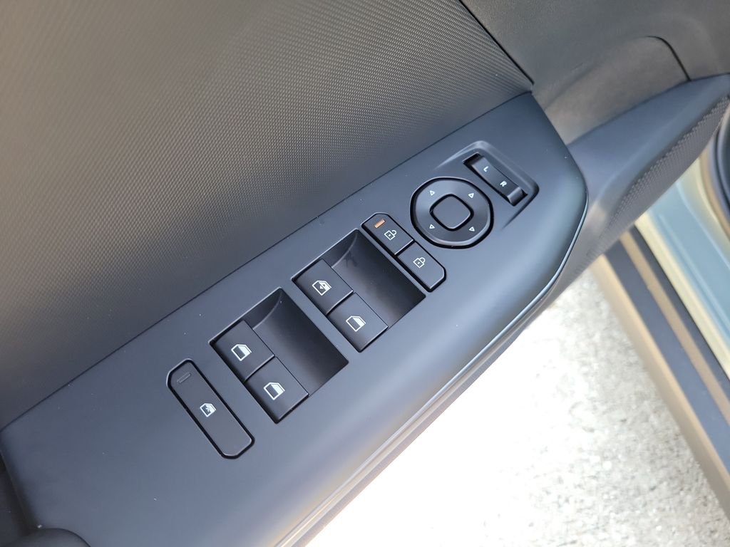New 2026 Gray Kia LXS image 19