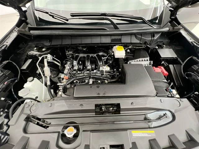 2025 Nissan Pathfinder SV - Photo 36