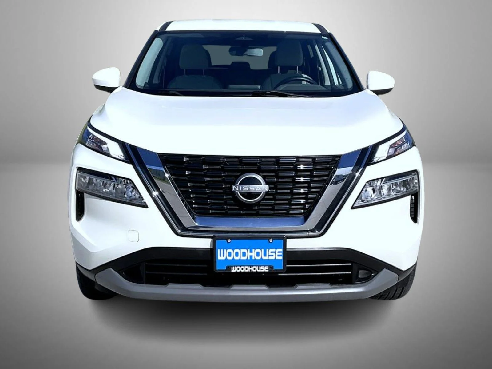 Used 2023 White Nissan SV image 2