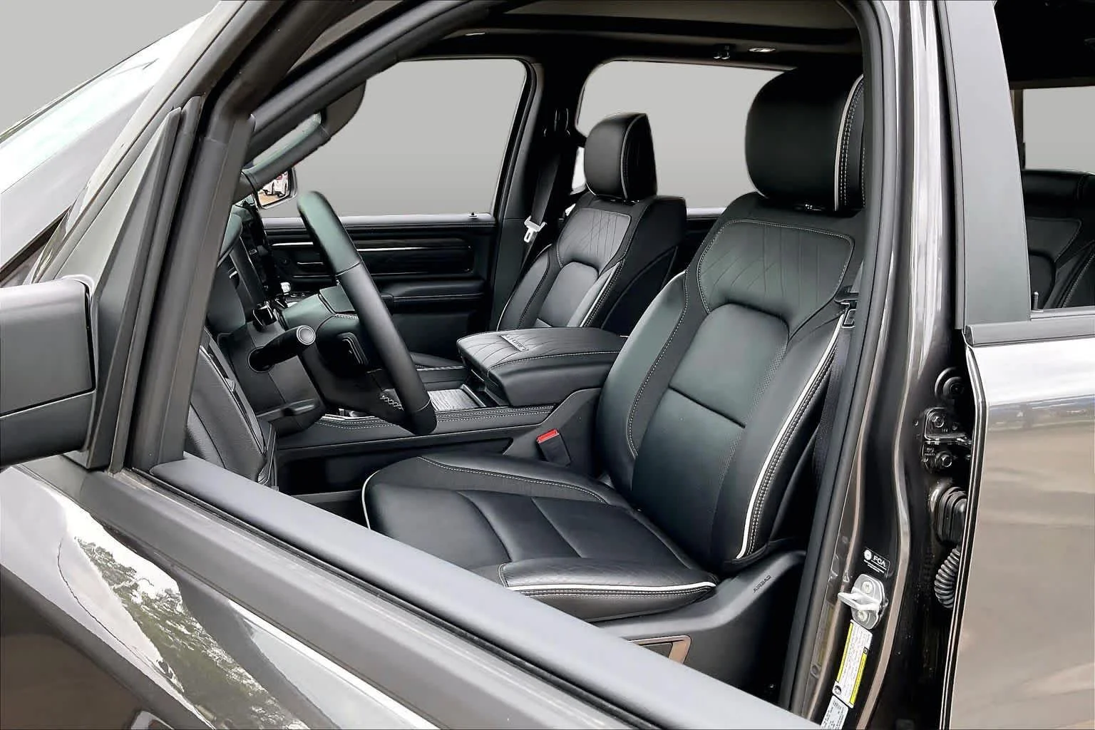 Used 2026 Granite Crystal Metallic Clearcoat Ram Limited image 8