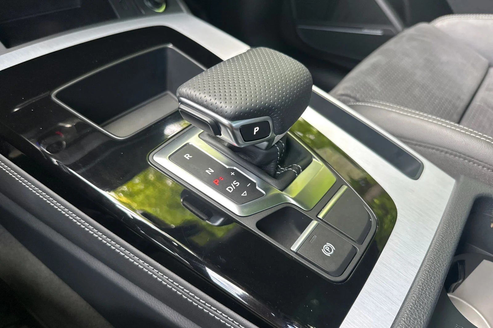Used 2024 Gray Audi 55 Premium Plus image 21