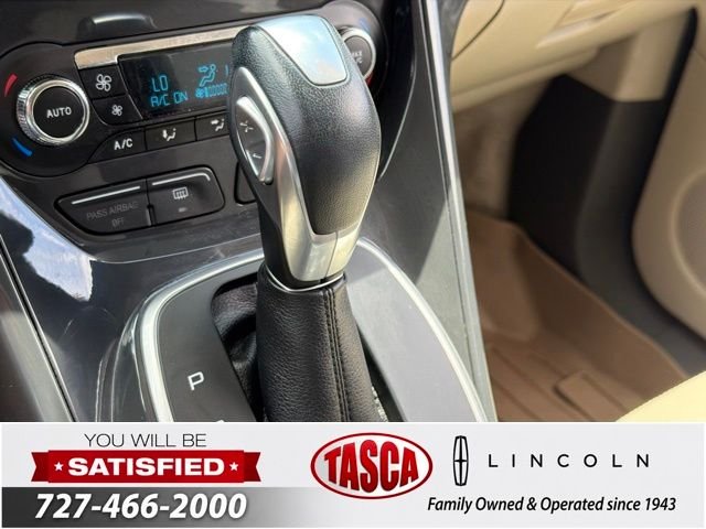 Used 2014 White Ford Titanium image 27