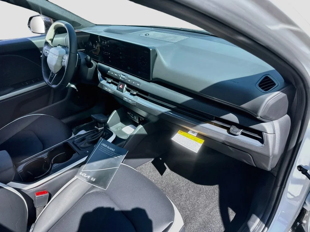 New 2026 Snow White Pearl Kia GT-Line image 28