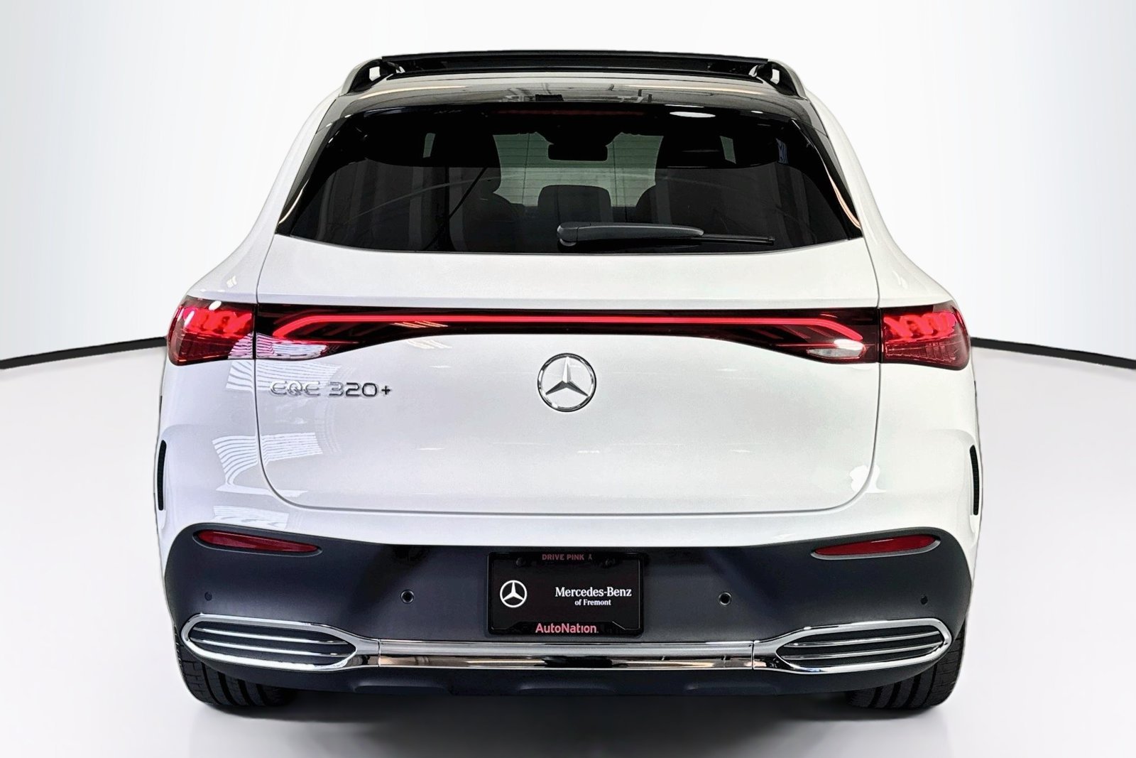 New 2027 Polar White Mercedes-Benz EQE 320+ image 6