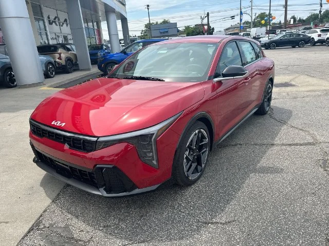 New 2026 Currant Red Kia GT-Line image 18