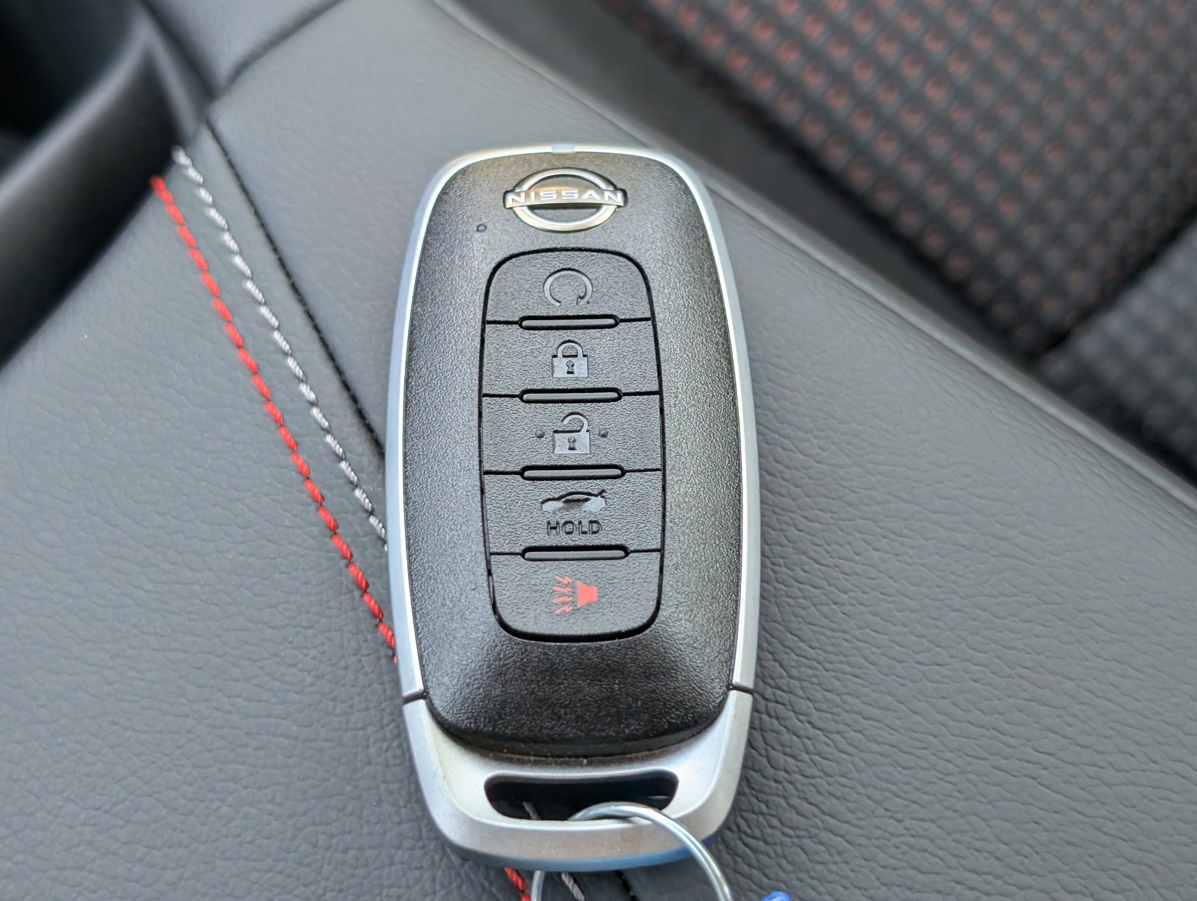 New 2026 Atlantic Gray Metallic / Super Black Two-tone Nissan SR image 28