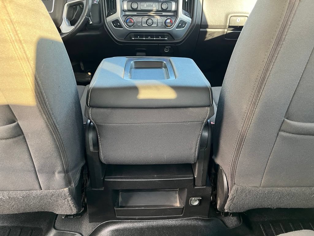 Used 2019 RED QUARTZ TINTCOAT GMC SLE image 27