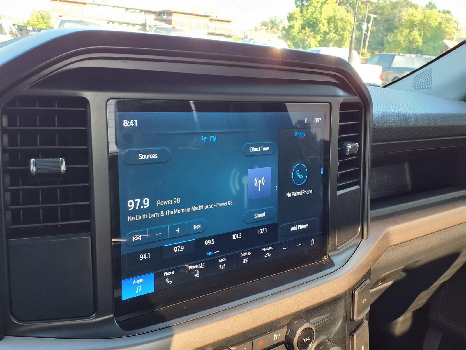 Used 2025 Blue Ford XL image 23