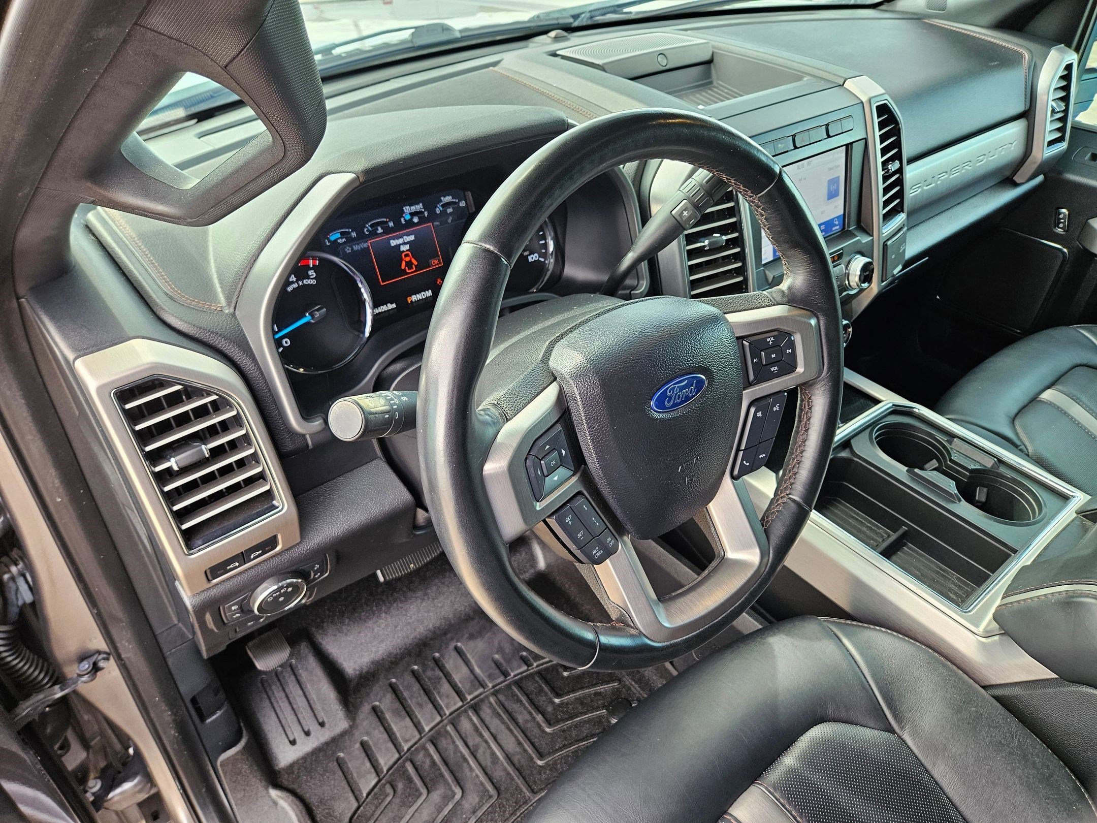 Used 2021 Carbonized Gray Metallic Ford Platinum image 13