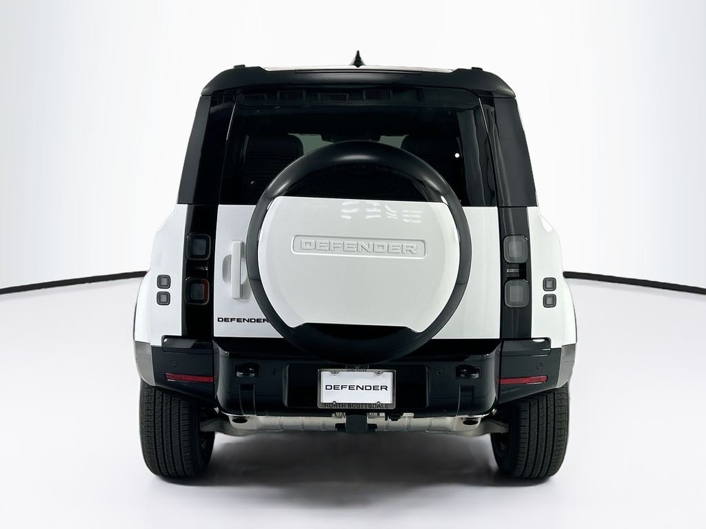 New 2026 Fuji White Land Rover X-Dynamic SE image 6