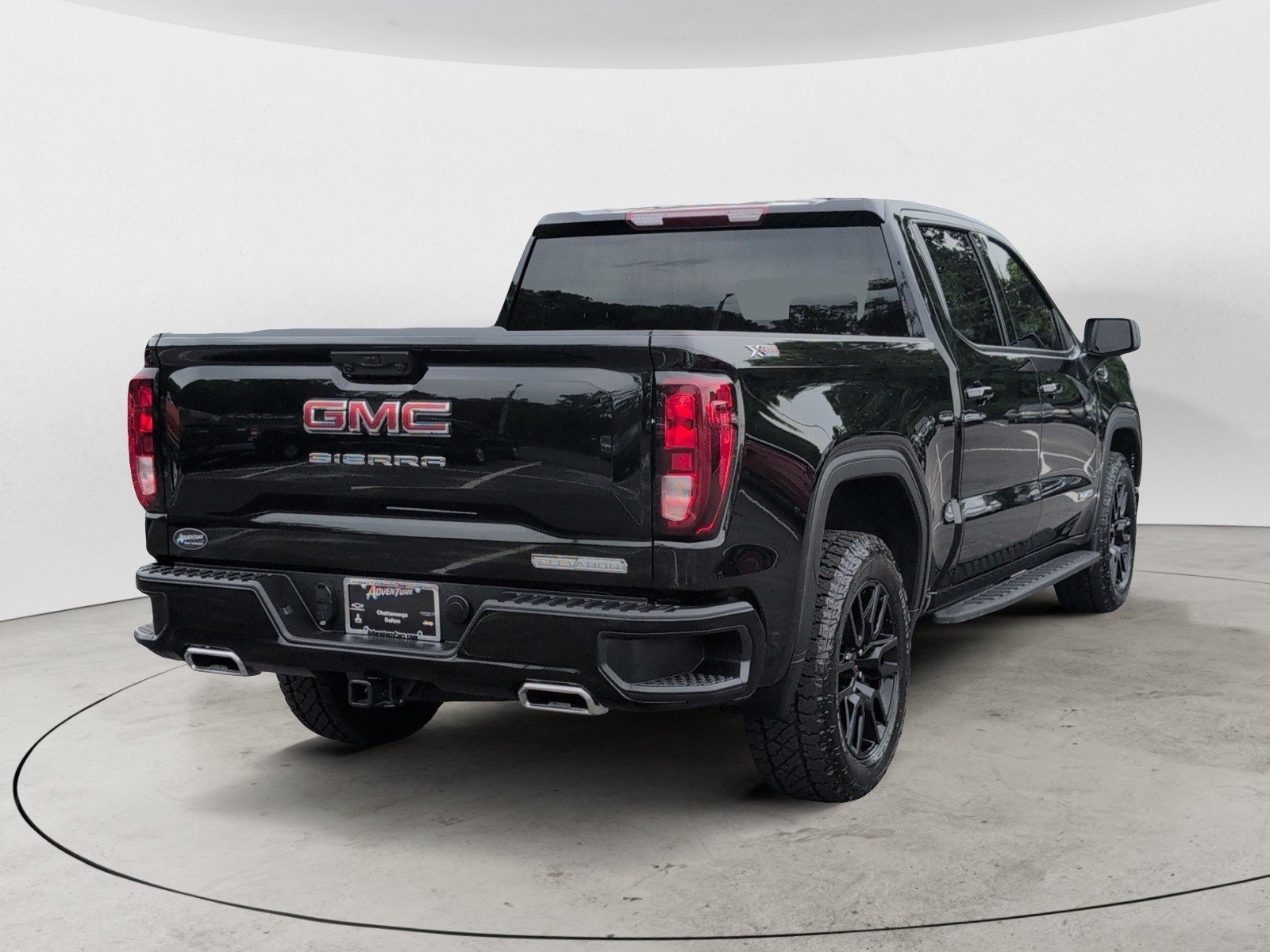 Used 2026 Onyx Black GMC Elevation image 3