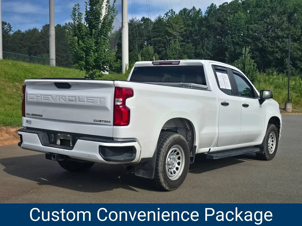 Certified Used 2022 Summit White Chevrolet Custom image 3