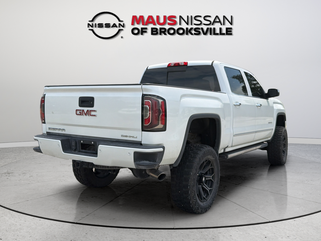 Used 2017 White Frost GMC Denali image 10