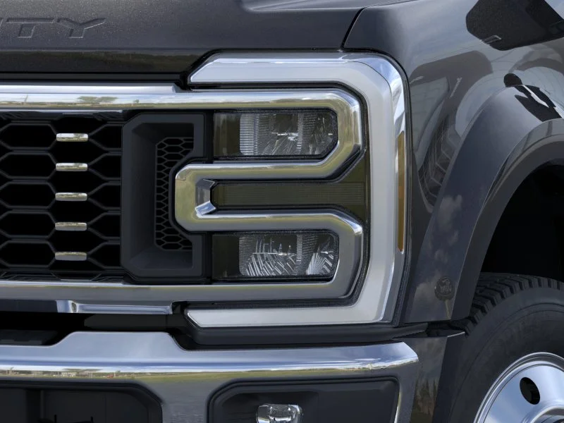 New 2026 Agate Black Metallic Ford F-450® Lariat® image 93