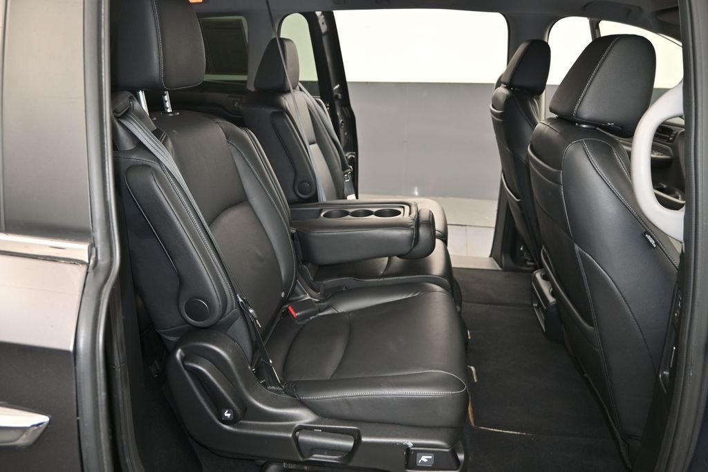 Used 2023  Honda Touring image 28
