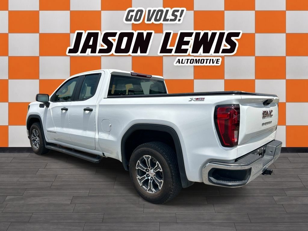 Used 2023 Summit White GMC Pro image 6