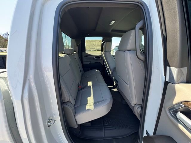2025 Chevrolet Silverado 1500 LT - Photo 23