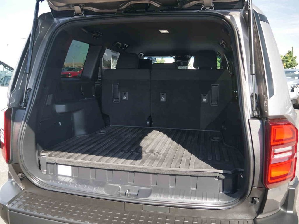 Used 2024  Toyota 1958 image 9