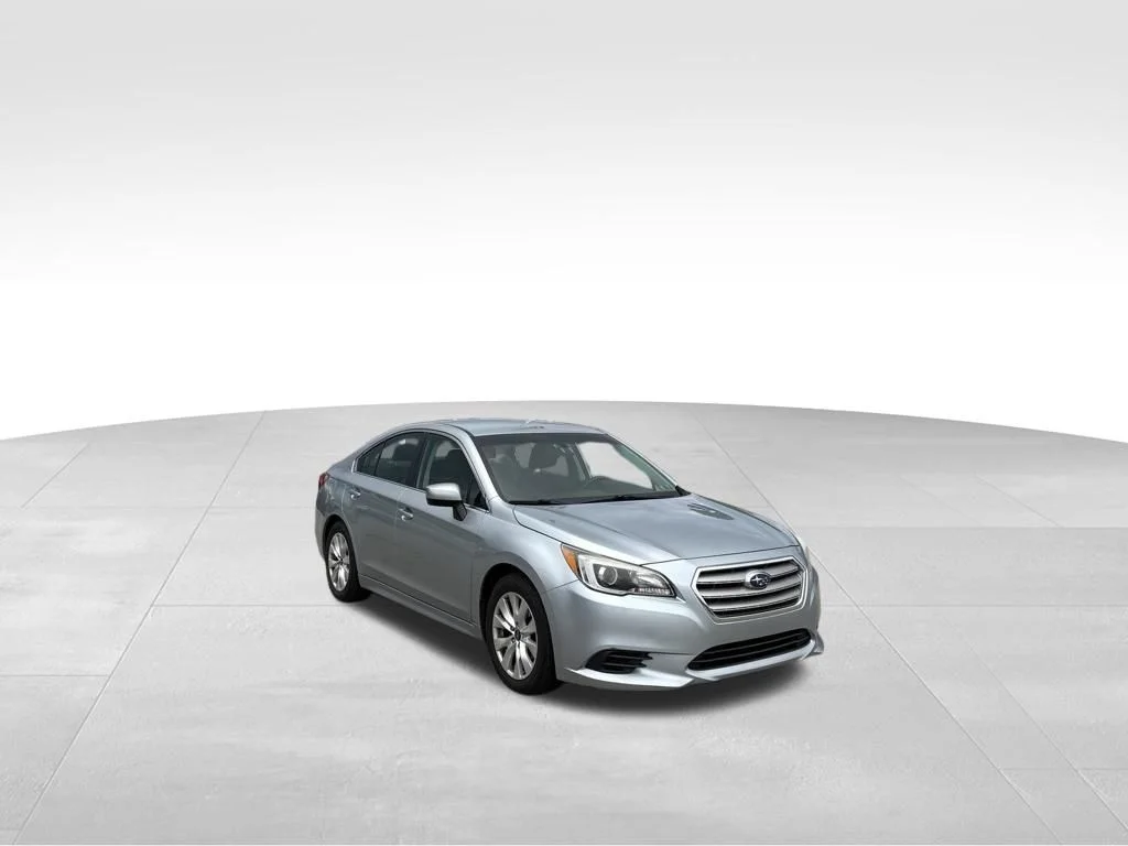 Used 2016 Silver Subaru 2.5i image 9