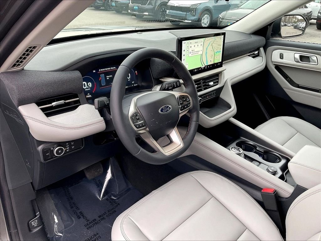 New 2026 Gray Metallic Ford Active image 9