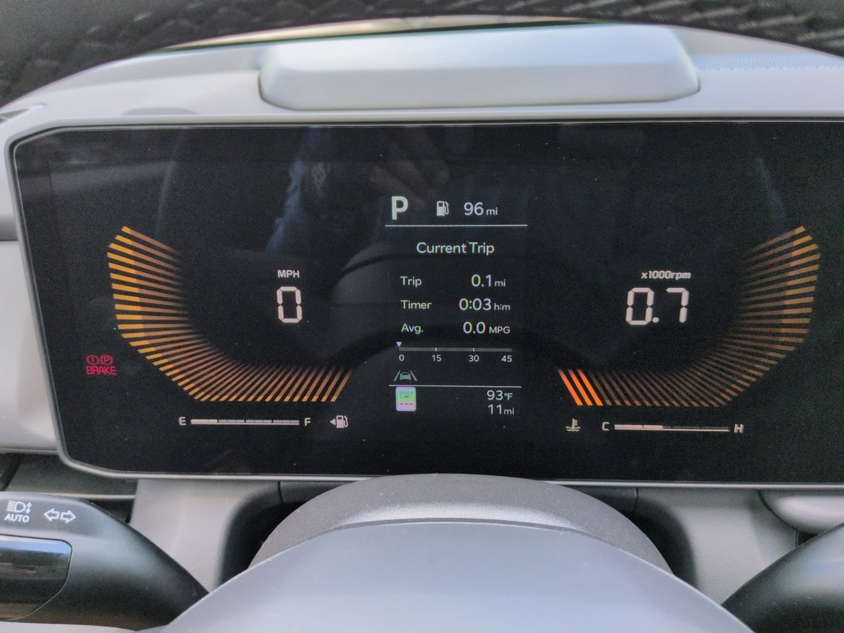 New 2027 Terrain Brown Kia X-Line S image 32
