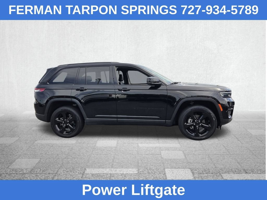Used 2023 Black Jeep Altitude 4x4 image 13
