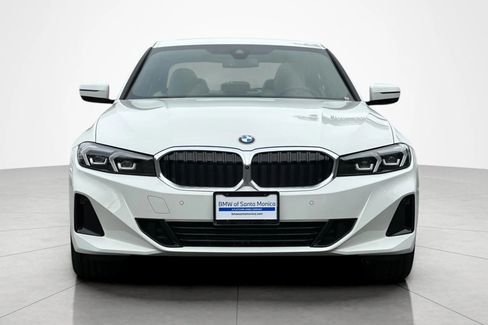 Used 2023 Alpine White BMW 330i image 8